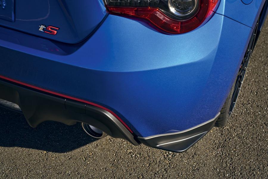 Детали экстерьера Subaru BRZ tS (ZC6) 2017 года  (NA) (фото 6 из 22)